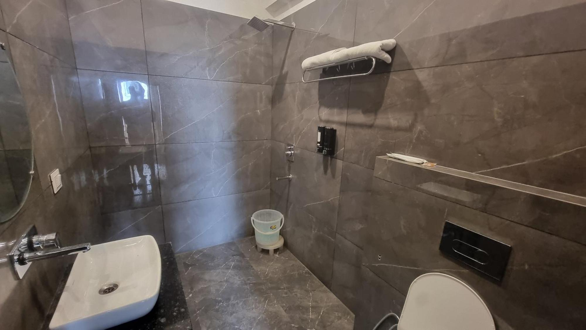 Praana Wellness Resort By Around Stays Rishikesh Luaran gambar